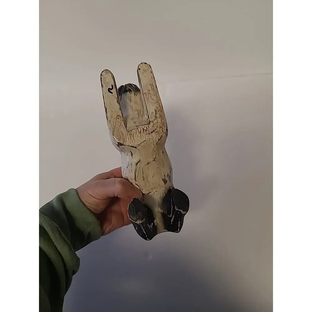 Siamese Cat Wooden Figurine Statue Green Eyes Stretching Animal Table Decoration